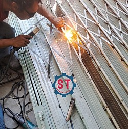 Jasa Service Folding Gate Murah