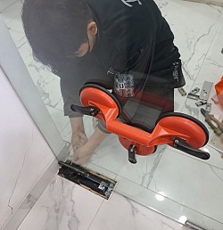 Tukang Service Pintu Kaca Jakarta